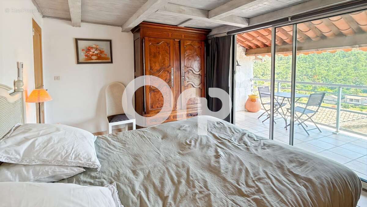 Belle maison de village en pierres avec terrasse - photo 22