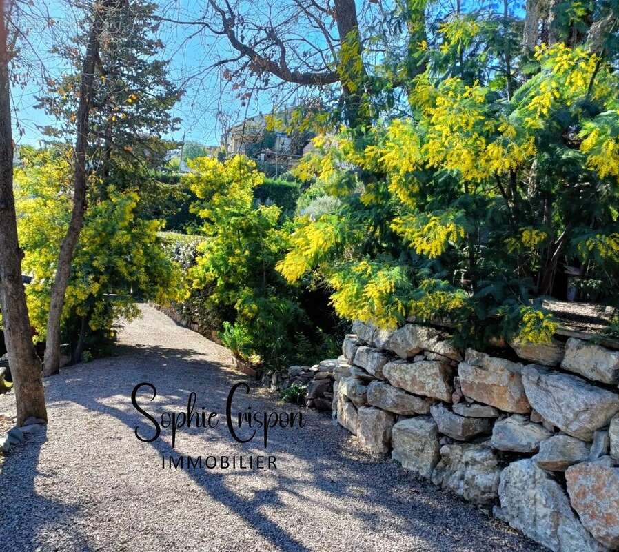 Maison à LES ADRETS-DE-L'ESTEREL