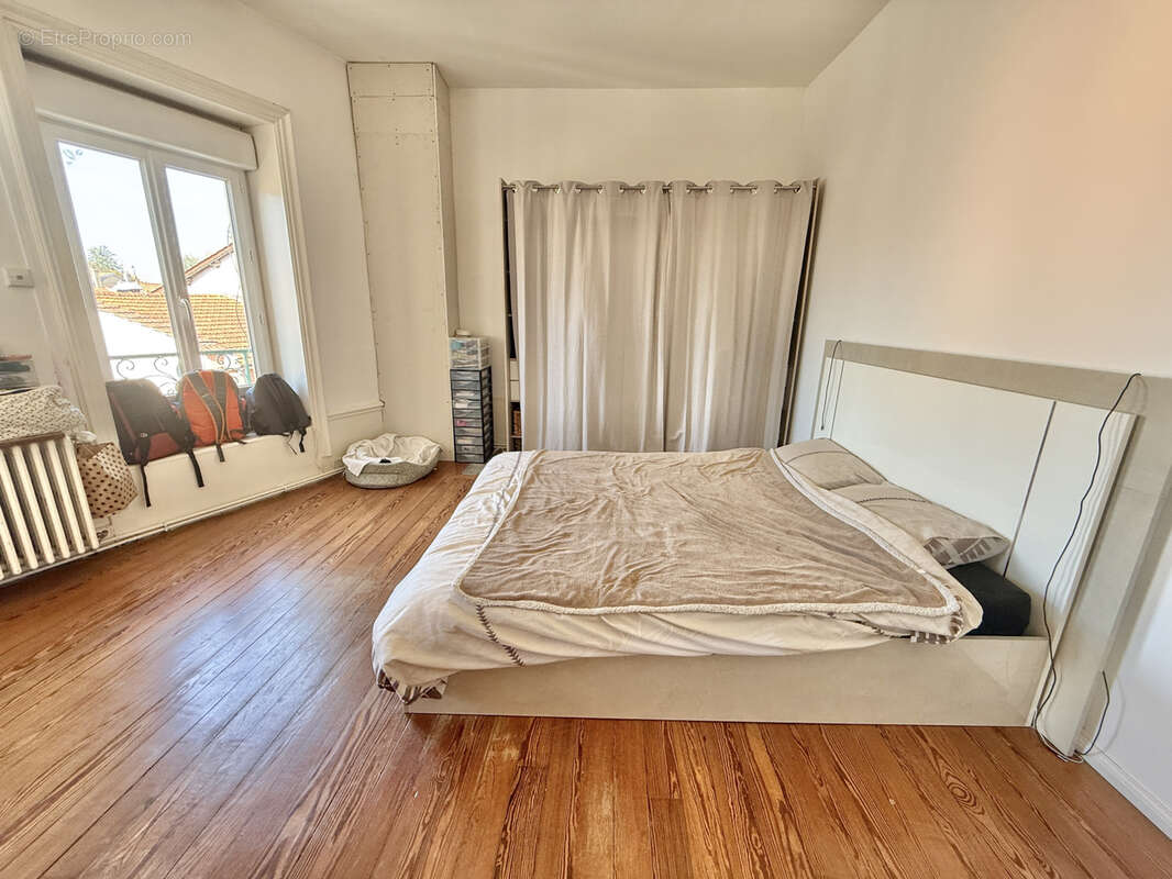 Appartement à THOISSEY