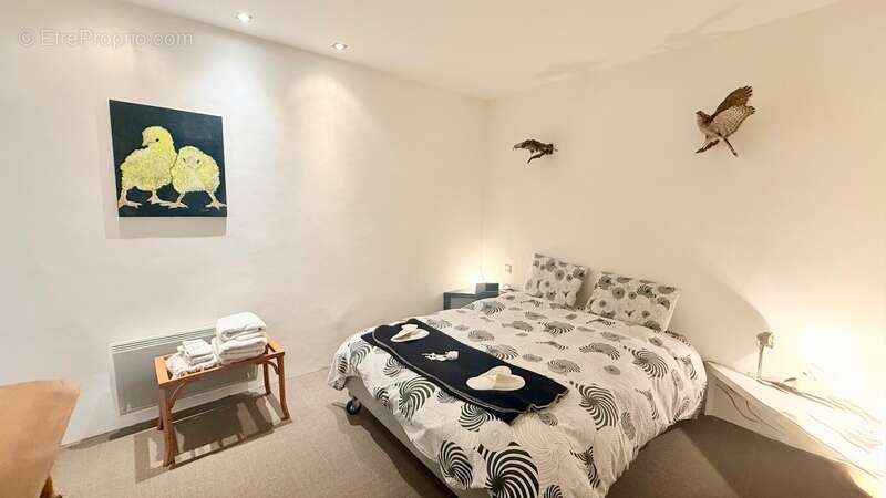 Maison à SUZE-LA-ROUSSE