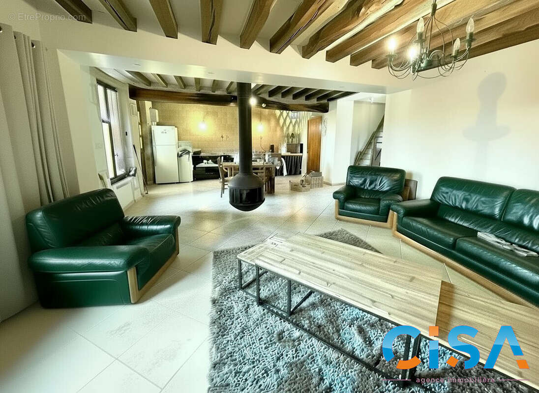 Maison à NEUILLY-EN-THELLE