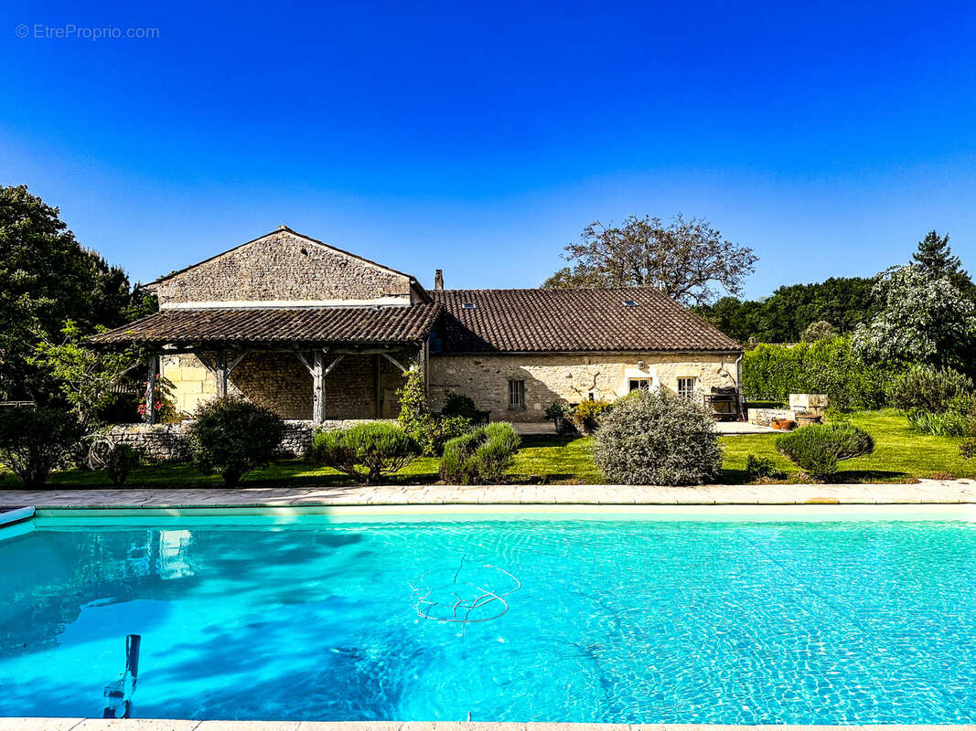 Maison à SAINT-GERMAIN-DU-SEUDRE