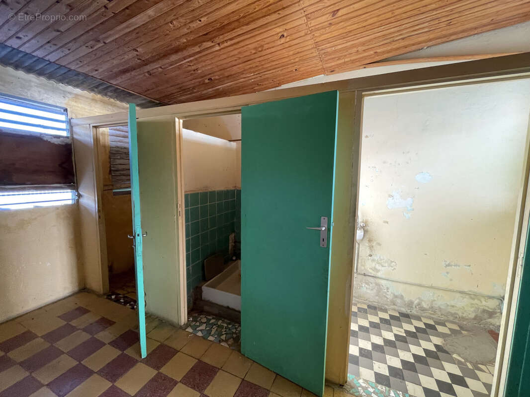 Maison à POINTE-A-PITRE