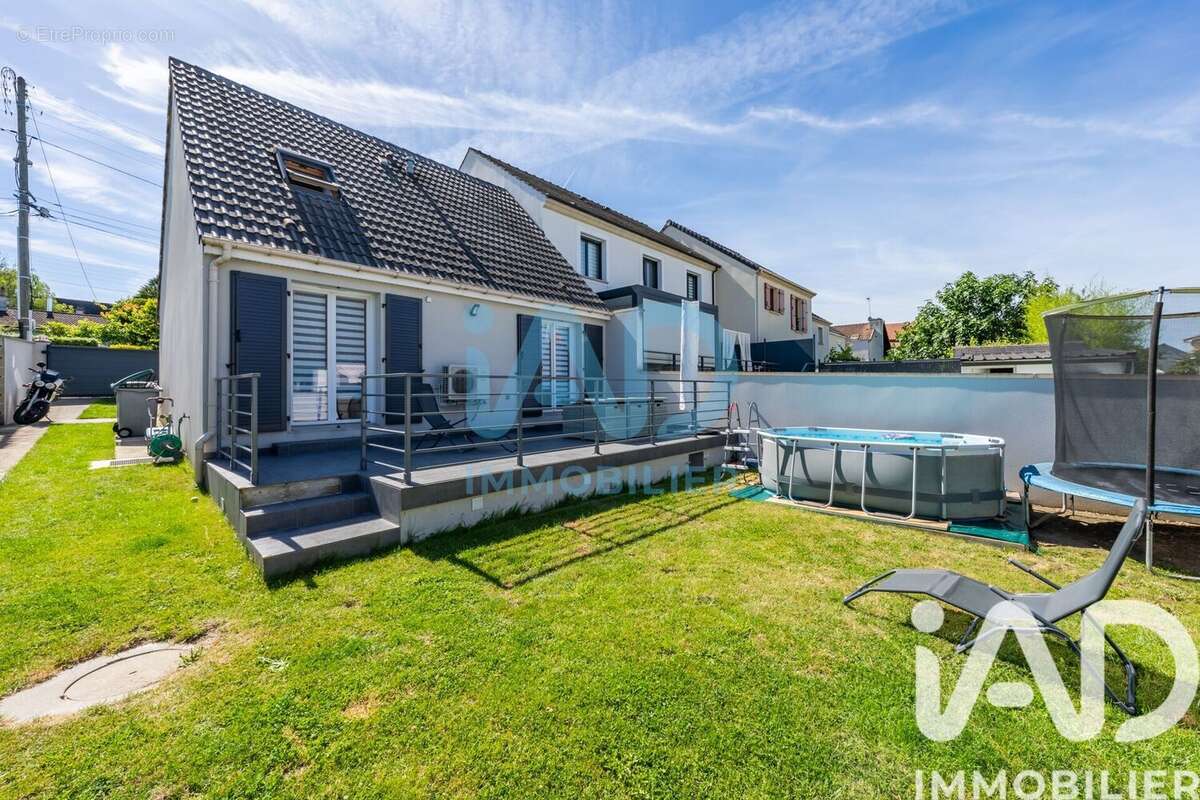 Photo 2 - Maison à MORANGIS