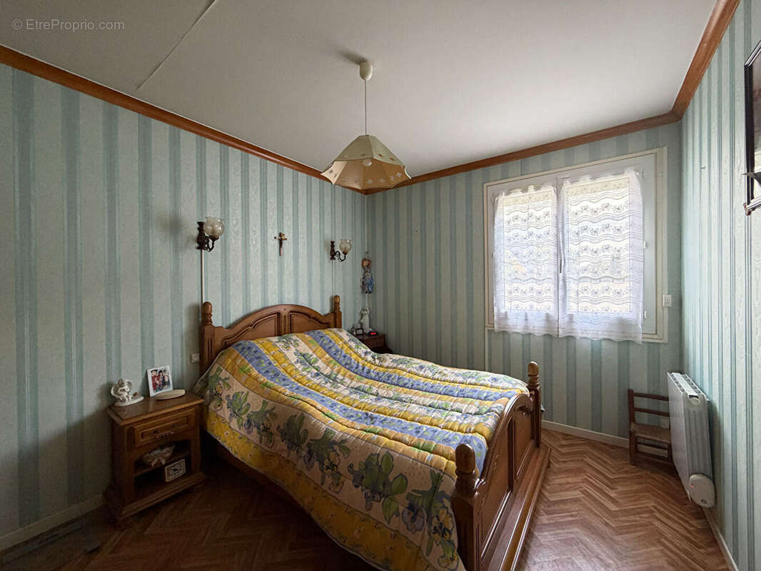 Maison à BRETEUIL