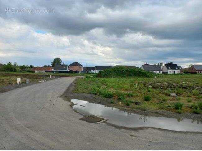 Terrain à SAINT-AMAND-LES-EAUX