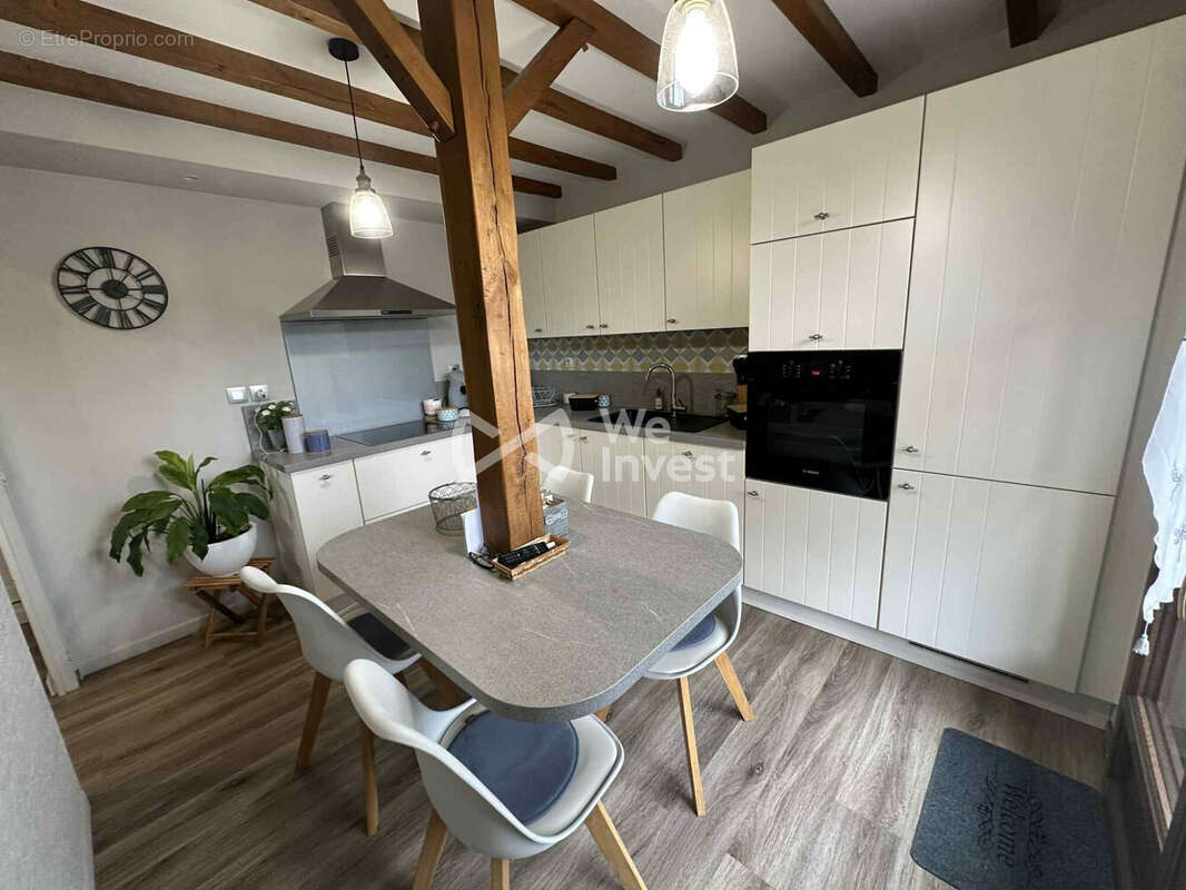 Maison à VAUX-LES-MOUZON