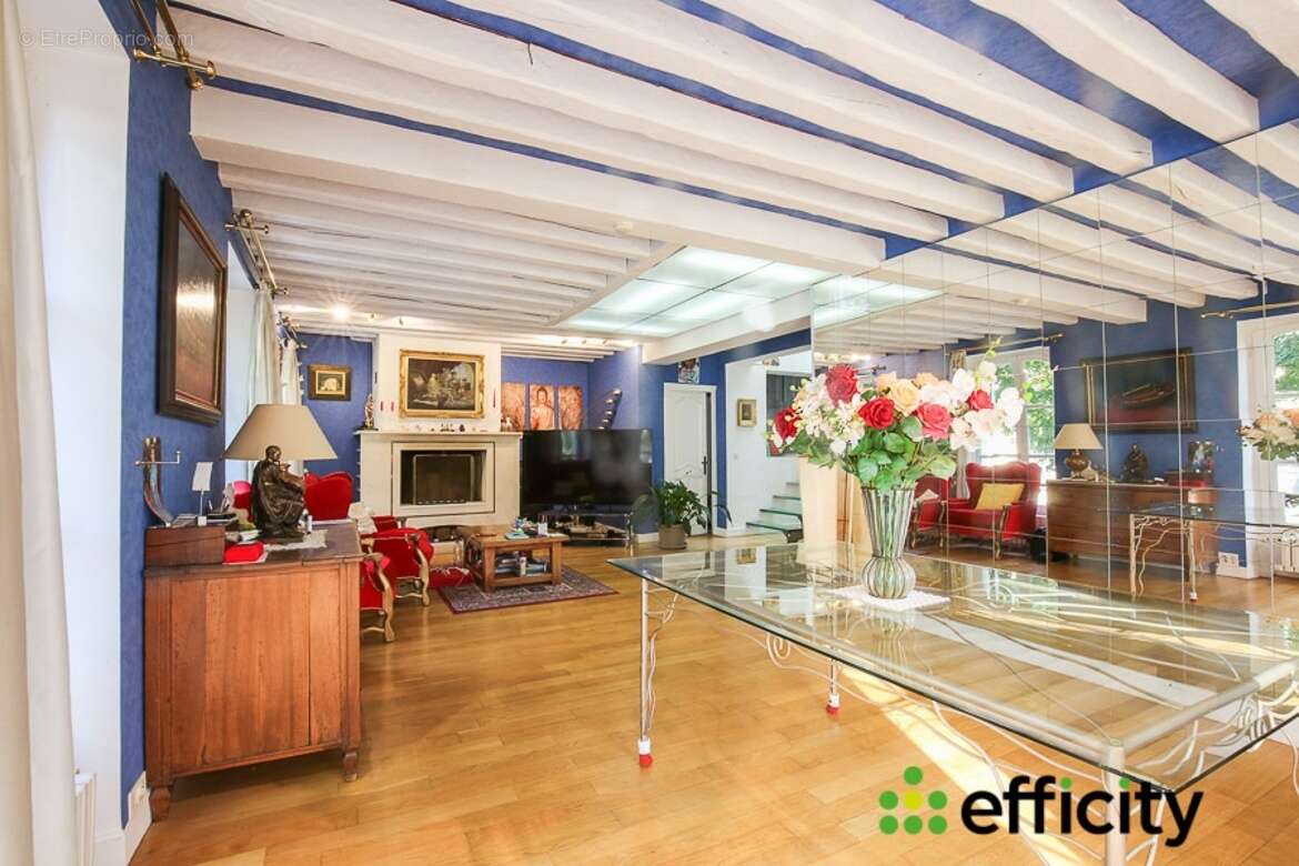 Appartement à MANTES-LA-JOLIE