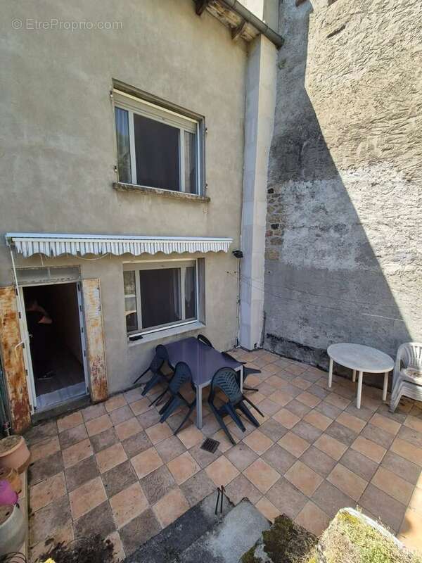 Maison à PRADELLES