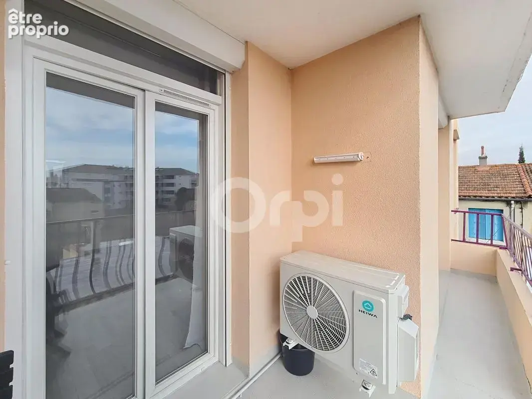 Appartement à PONT-SAINT-ESPRIT