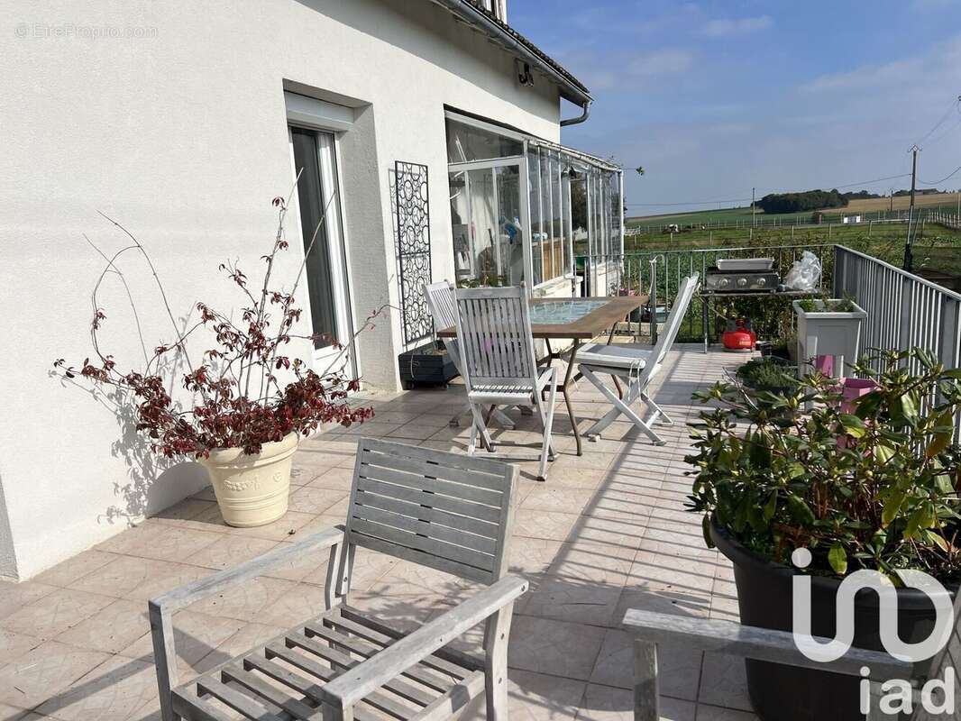 Photo 3 - Maison à SAINT-HILAIRE-LES-ANDRESIS