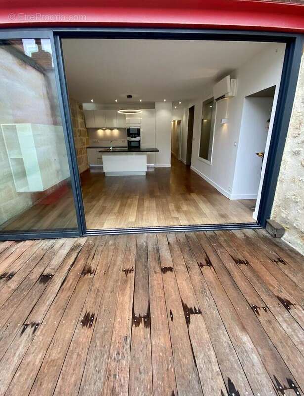 Appartement à BORDEAUX