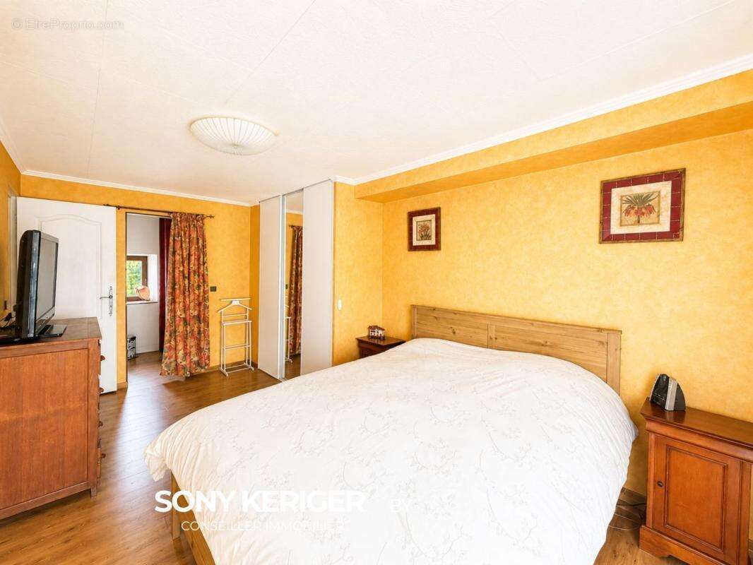 Maison 198 m² à Mormant  - photo 9