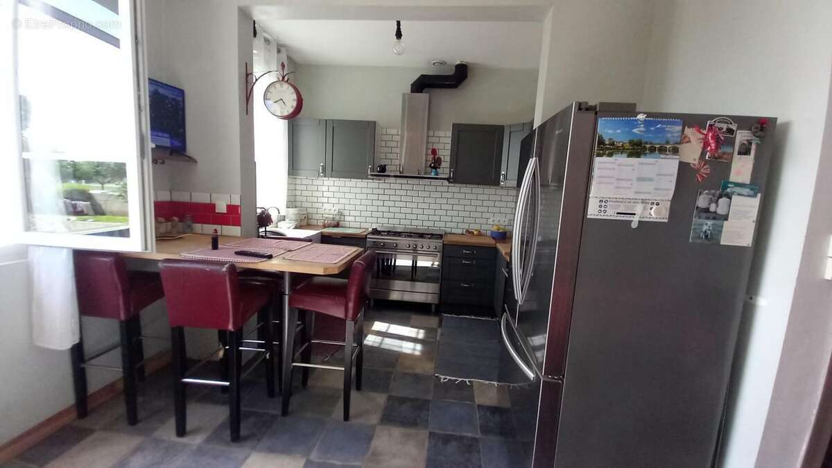 Maison à SAINT-JUST-LUZAC