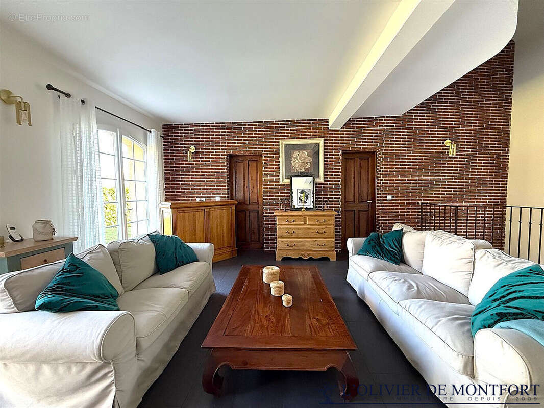 Maison à MONTFORT-L&#039;AMAURY