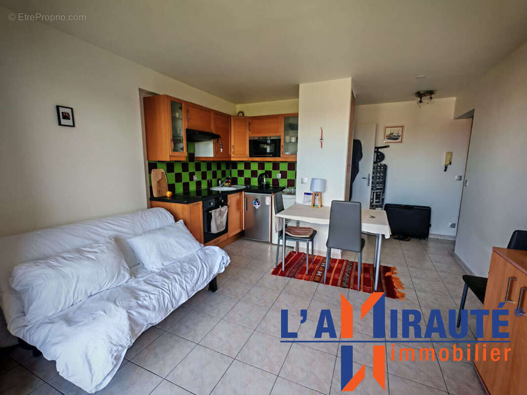 Appartement à SARTROUVILLE