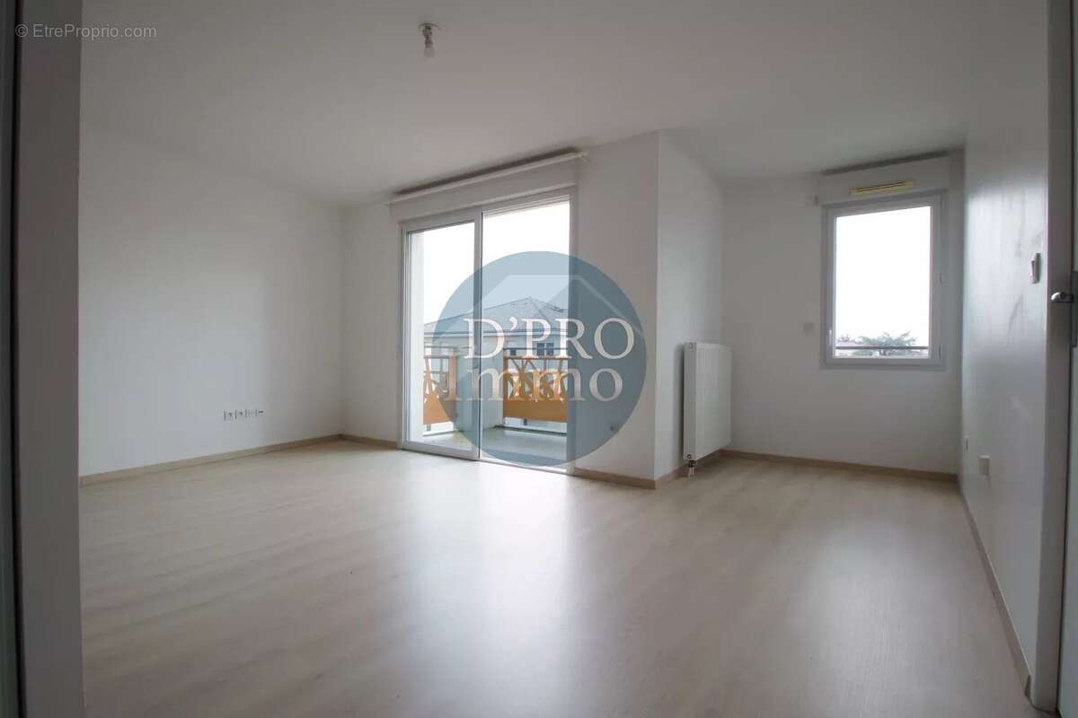 Appartement à SAINT-SEBASTIEN-SUR-LOIRE