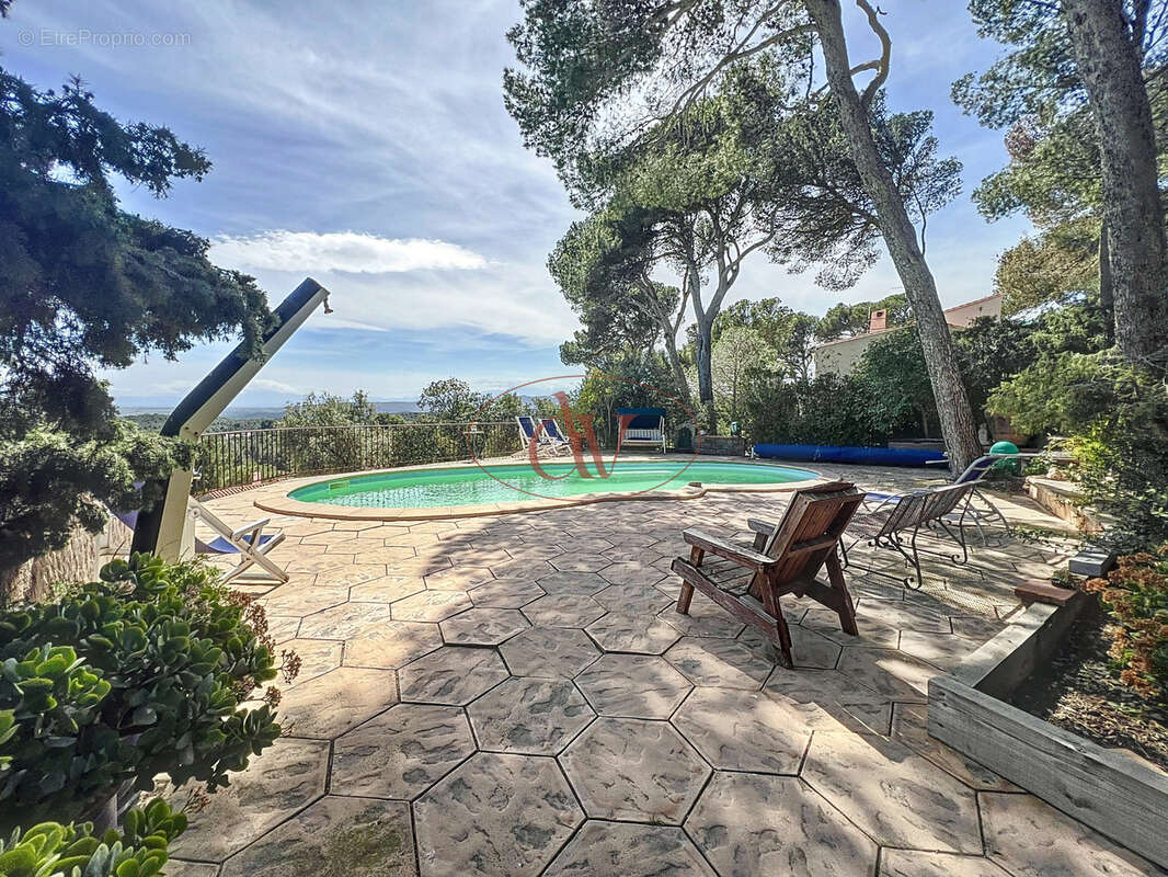 Maison à ESPIRA-DE-L'AGLY