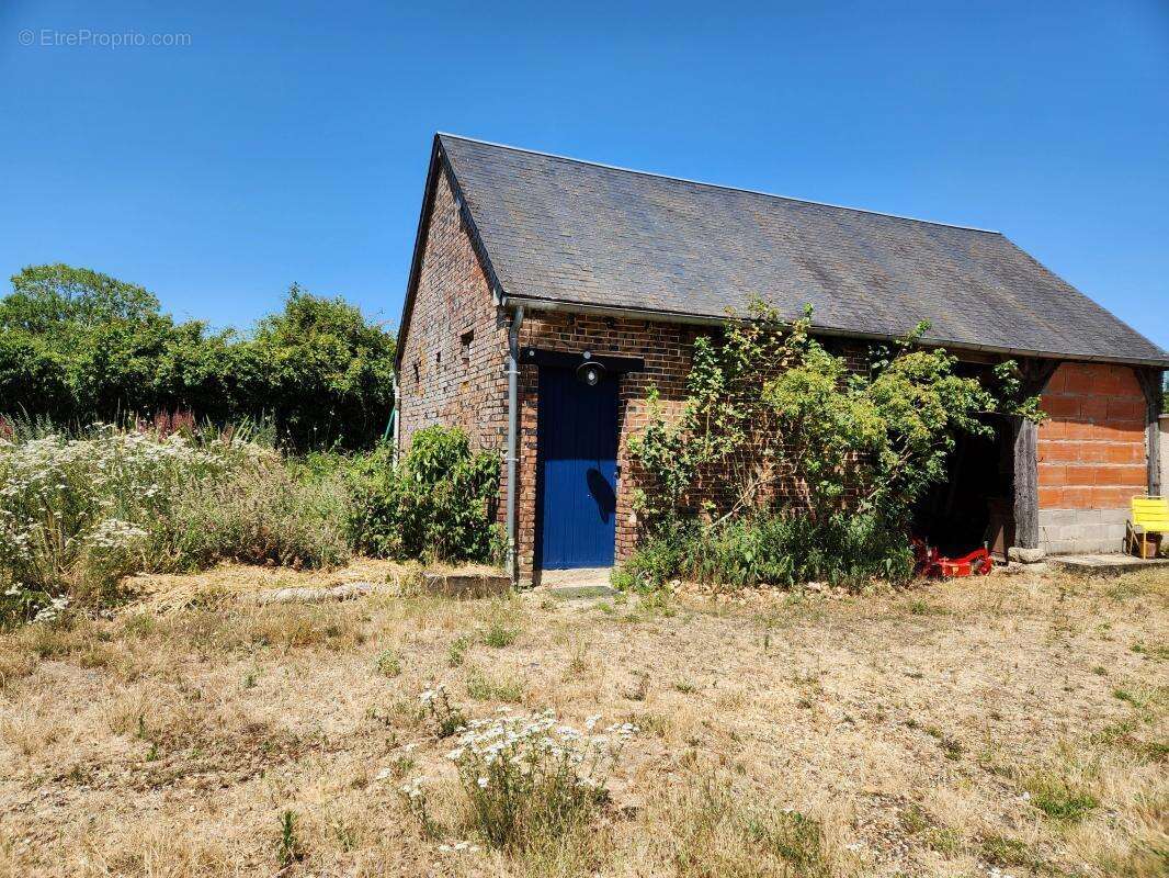 Maison à LA CHAPELLE-VICOMTESSE