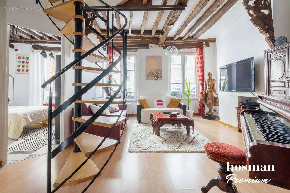 Appartement à PARIS-18E