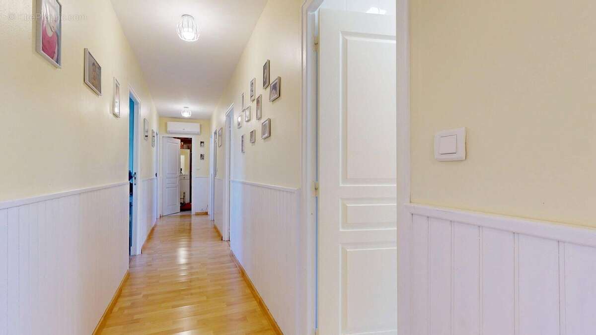 Maisondeplainpieddequatrechambres01222026173902 - Maison à BEYNAC-ET-CAZENAC