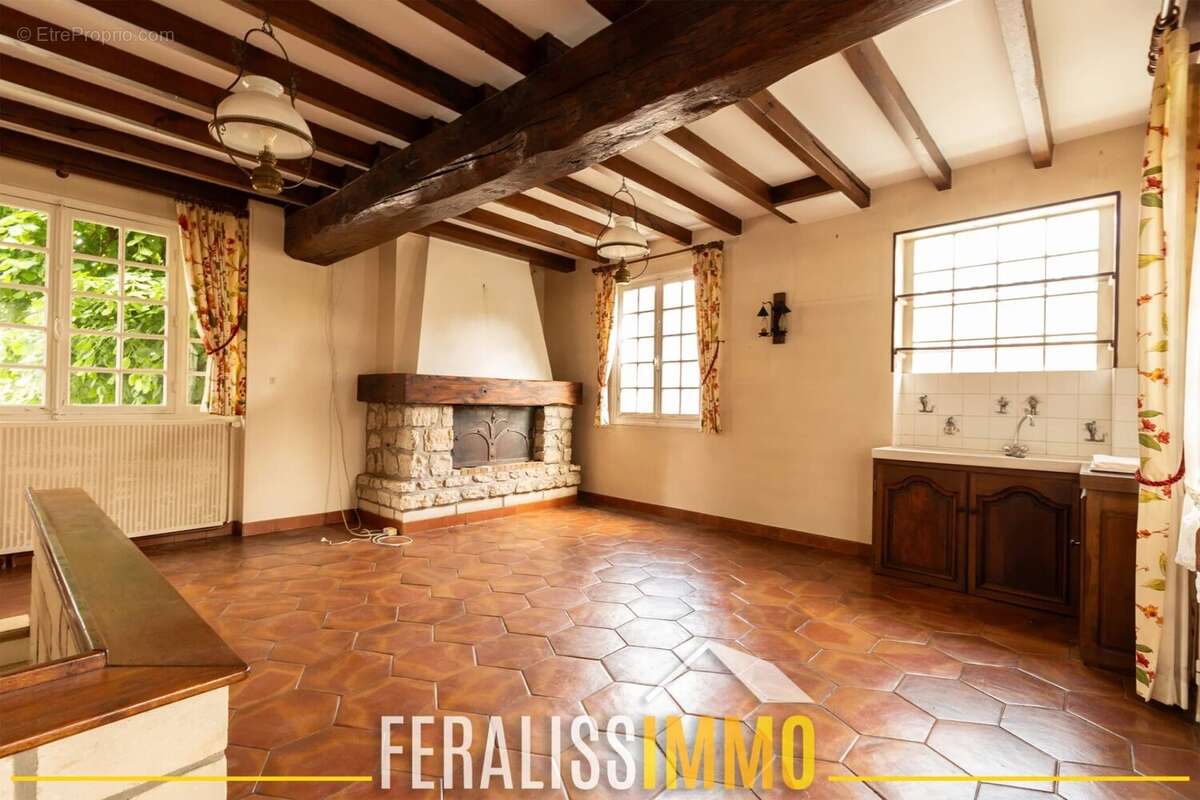 Maison à LE PERCHAY
