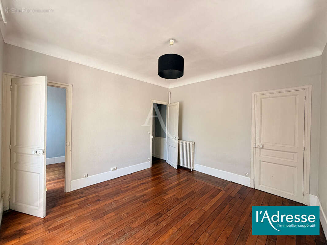 BOULEVARD DE LA PAIX - Appartement Reims 5 pièce(s) - photo 10