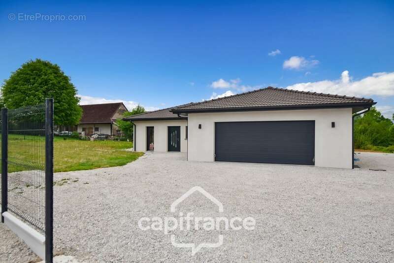 Maison à vendre 5 pièces proche de LONS LE SAUNIER (39) - photo 7