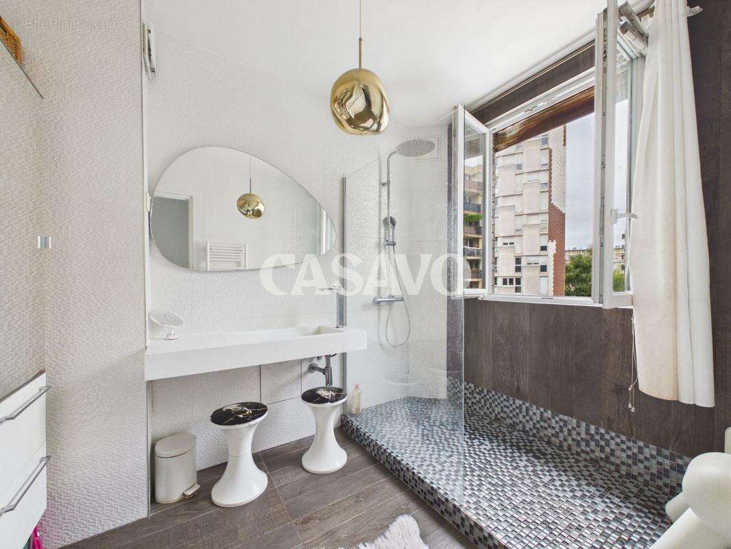 Vente Appartement 4 pièces de 90m² - 75020 Paris - photo 11