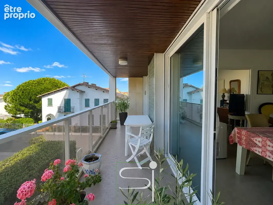 Royan - Pontaillac - Appartement avec terrasse et stationnement - photo 4