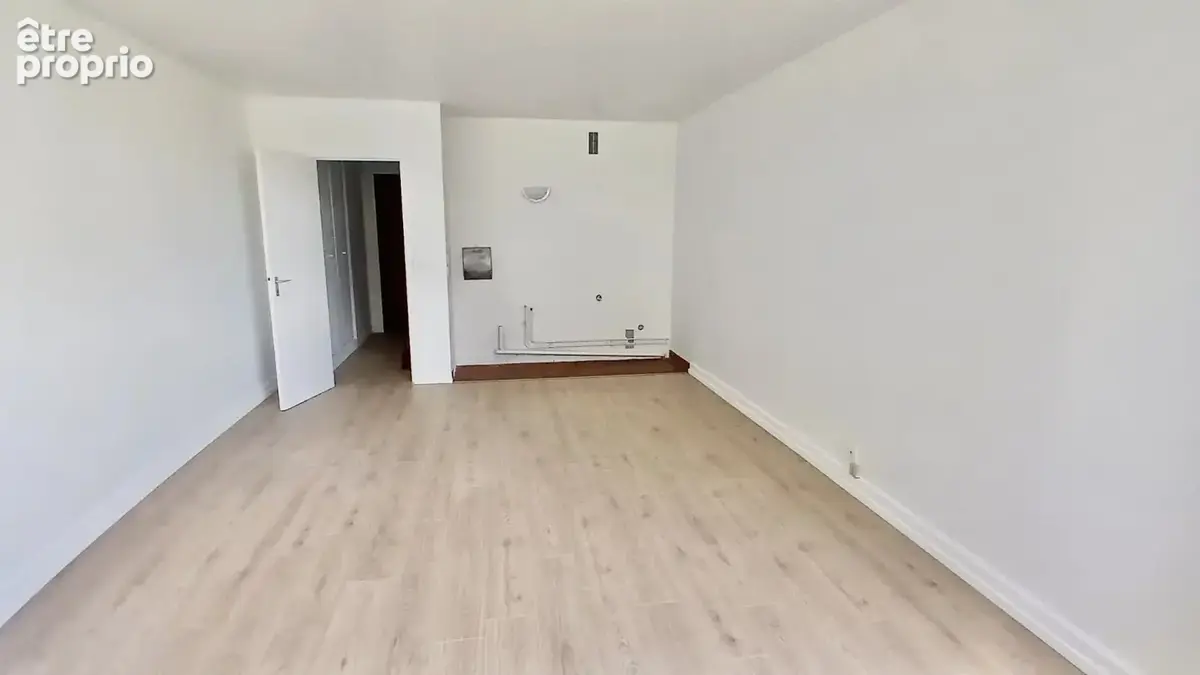 Appartement à PARIS-19E