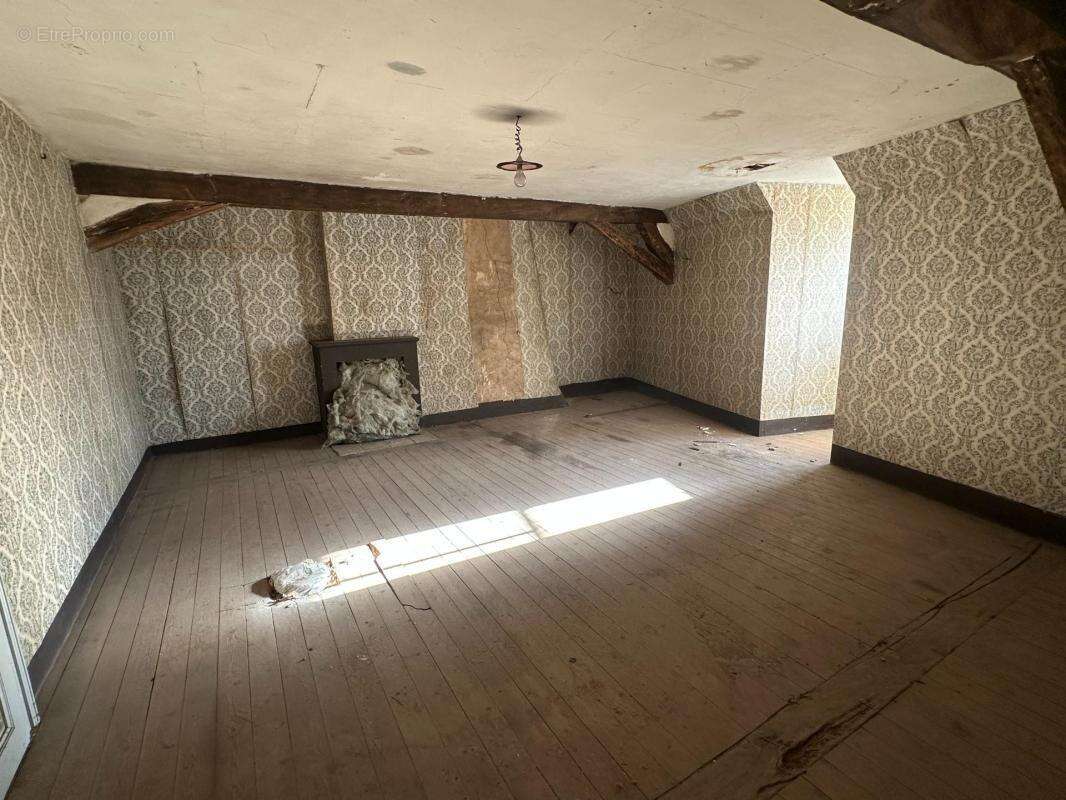 Maison à SAINT-MARS-D&#039;OUTILLE