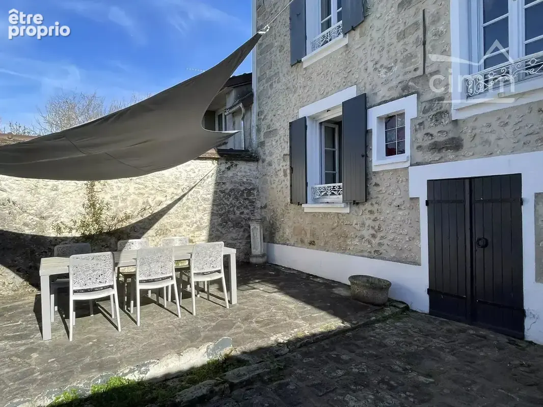 Charme et grands espaces pour cette maison du XIX ème rénovée avec goût - photo 33