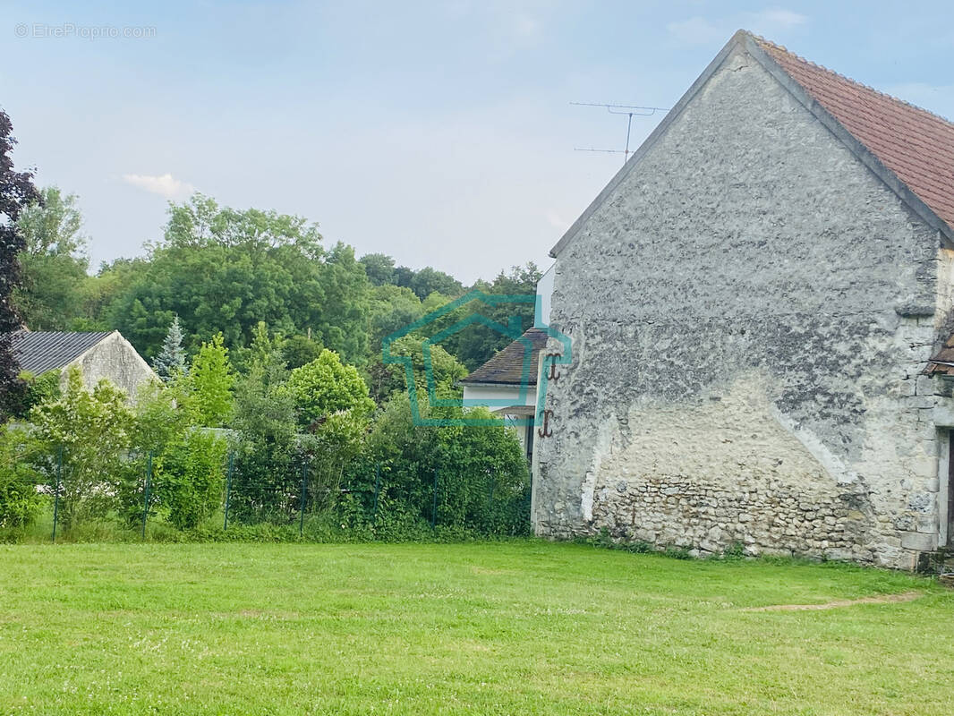 Maison à ORGERUS