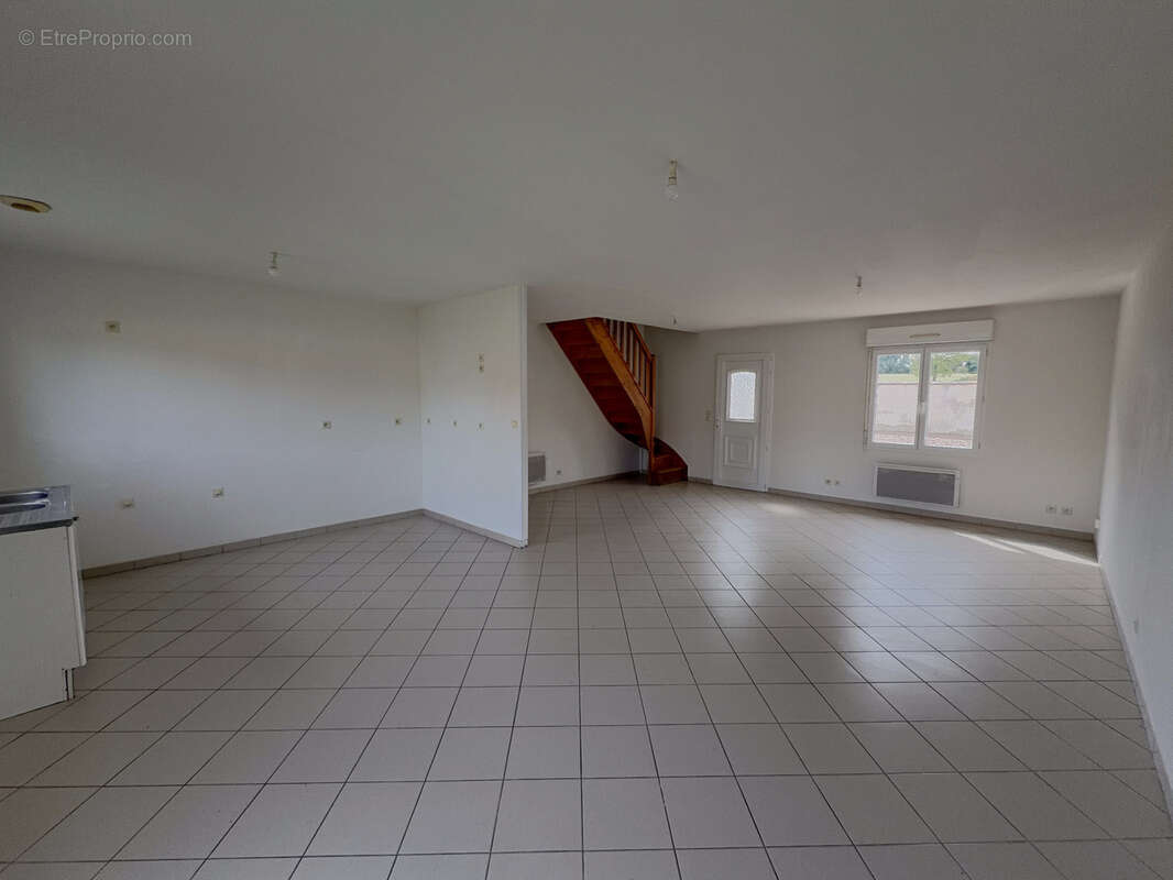 Brutelles-Maison familiale avec vie de plain-pied - photo 7