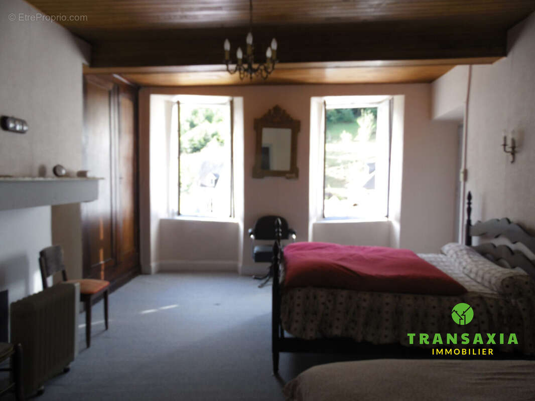 Chambre 1 - Maison à SAINT-LARY