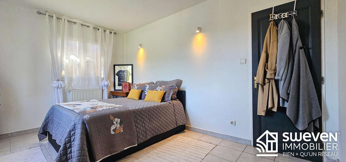 Maison à MONTESQUIEU-VOLVESTRE