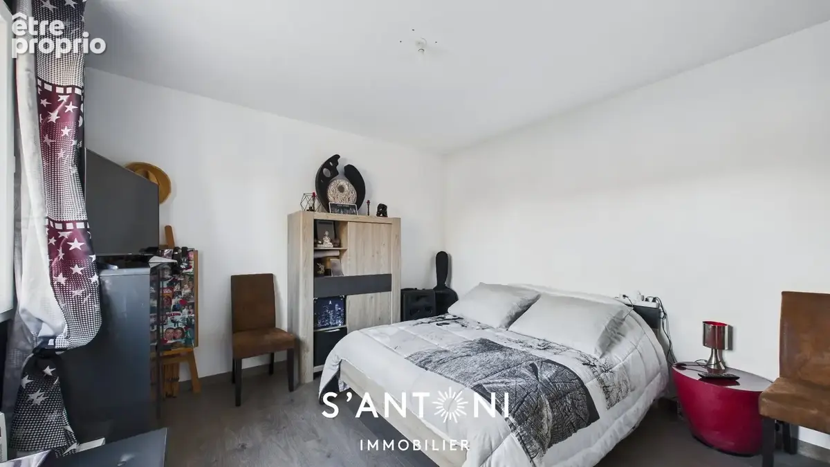 POMEROLS - Maison de plain-pied contemporaine sur parcelle de 926 m² - photo 6