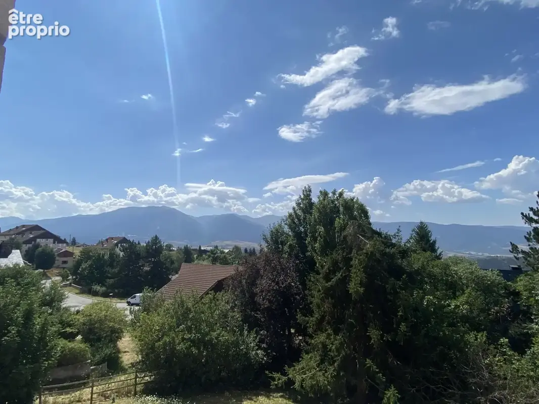 FONT-ROMEU - Magnifique appartement T3 avec loggia offrant une superbe vue - photo 16