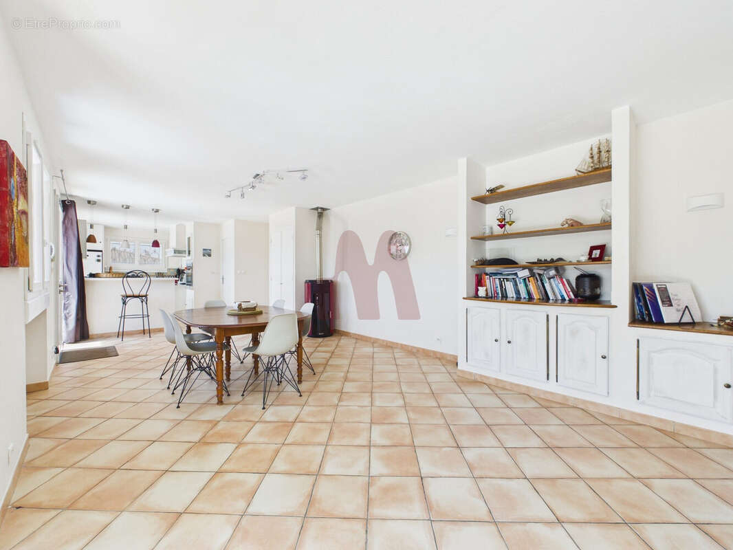 Maison à MARCY-L'ETOILE