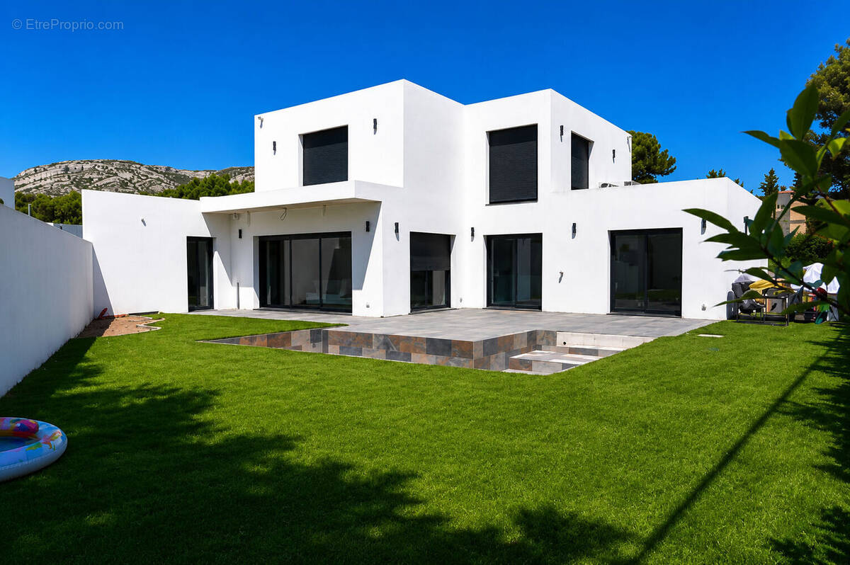 Maison à AUBAGNE