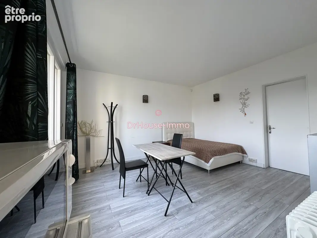 Commerce 192 m² à Compiegne  - photo 8