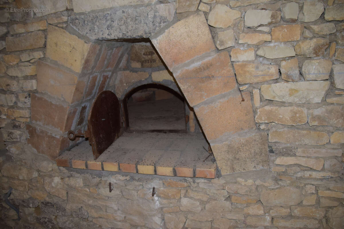 Maison à ALLAS-LES-MINES