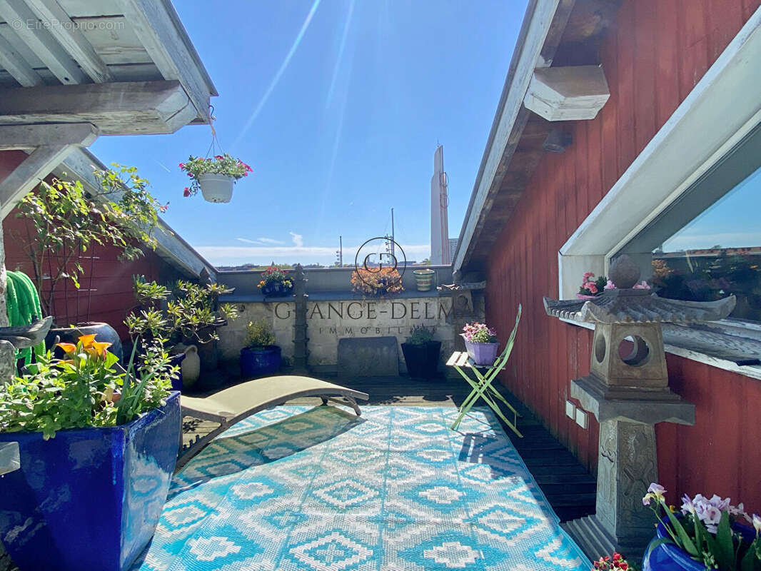 Appartement à BORDEAUX
