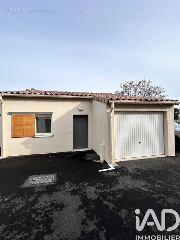 Photo 1 - Maison à MARSEILLE-13E