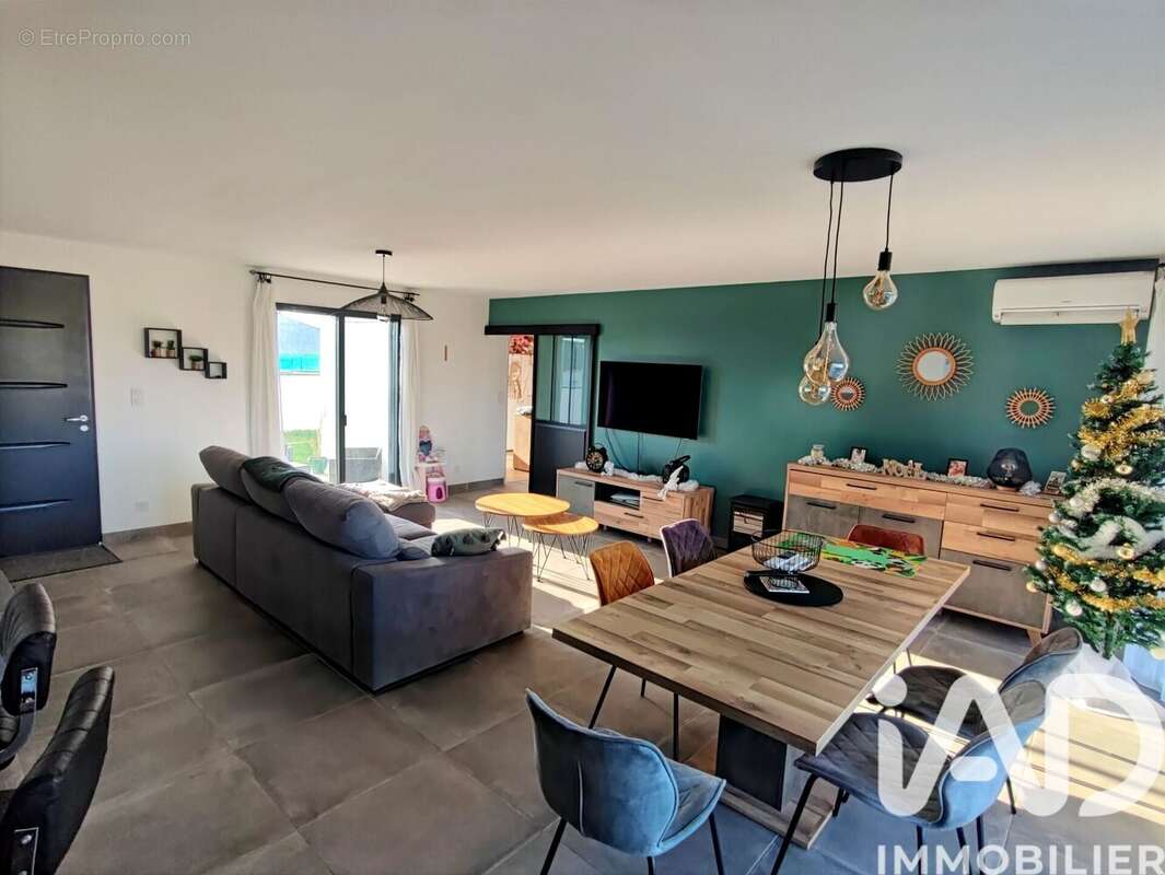 Photo 5 - Maison à TONNAY-BOUTONNE