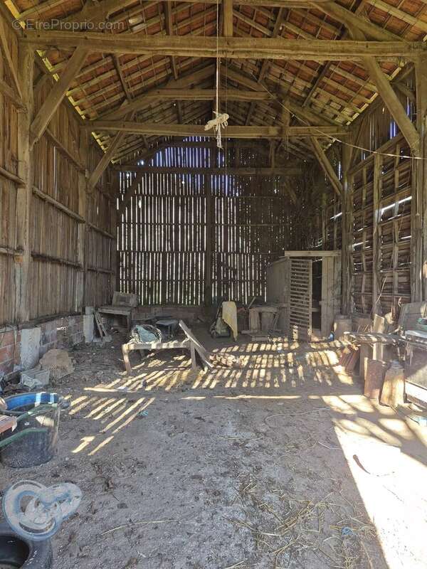 Maison à BEYNAC-ET-CAZENAC