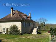 Maison à CARENNAC