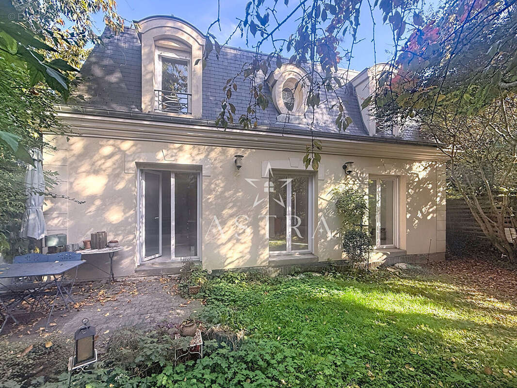 Maison à SCEAUX