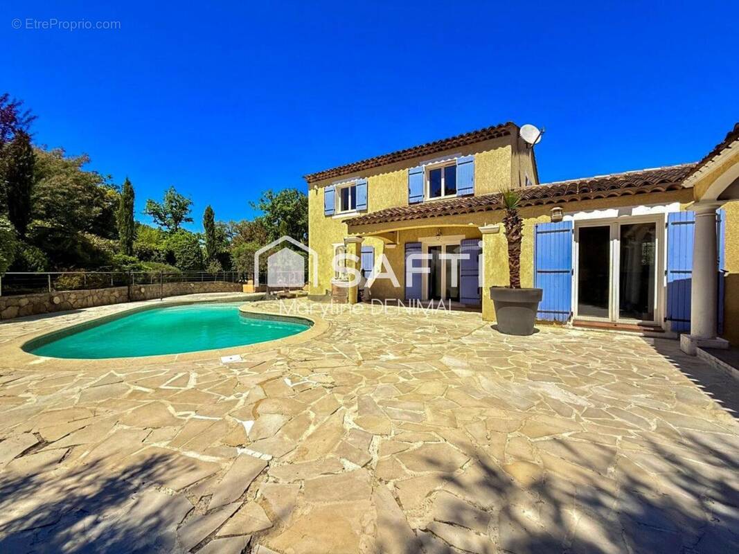 Photo 1 - Maison à LES ADRETS-DE-L'ESTEREL